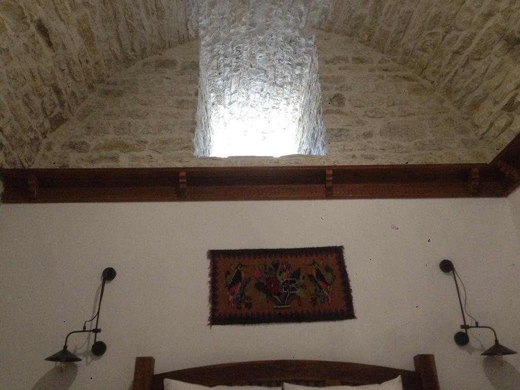 Konaku Guest House Gjirokastër Eksteriør bilde